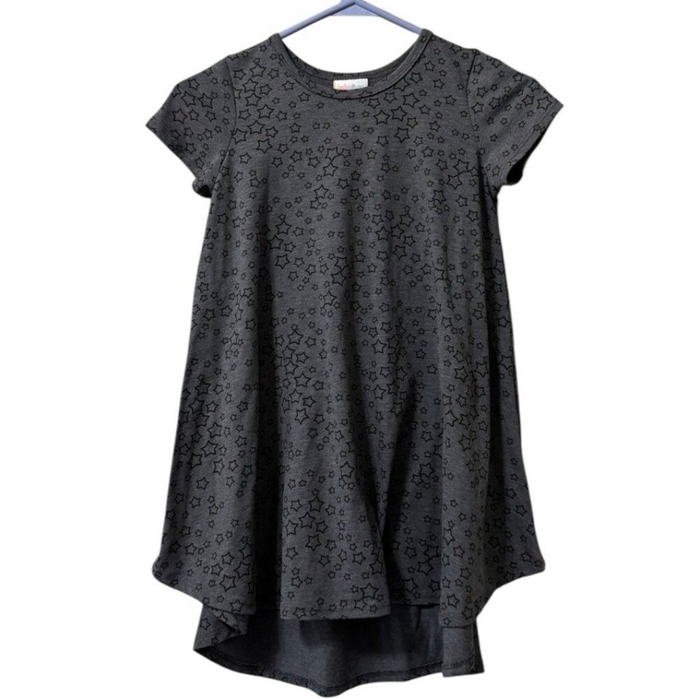 LuLaRoe Woman Star Pattern Short Sleeve Shirt Size 8‎ Polyester Blend Stretch
